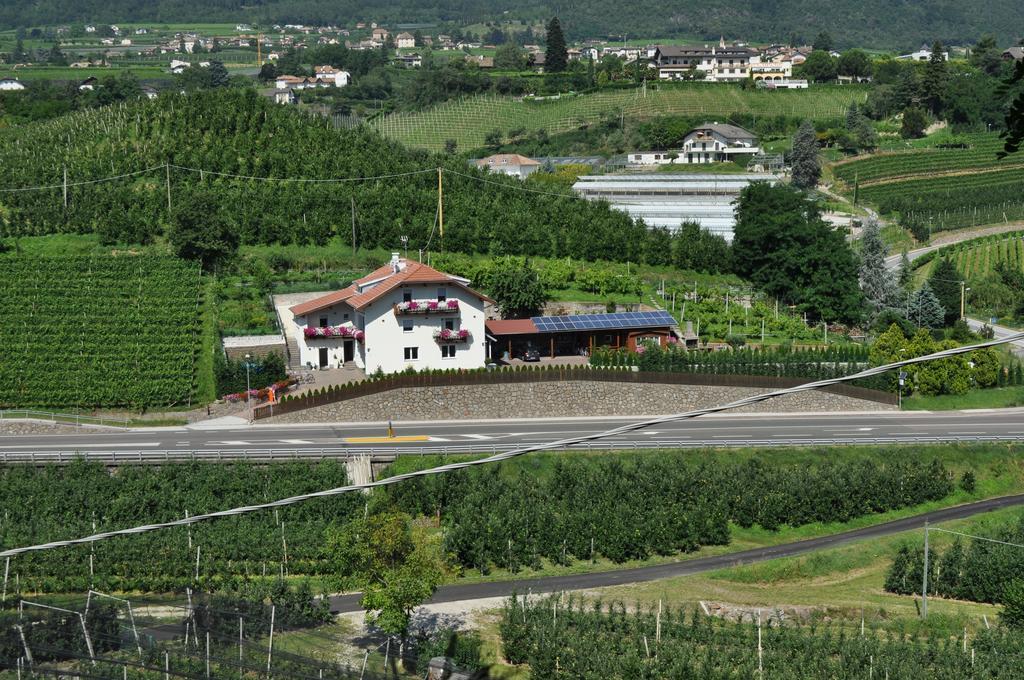 Отель Garni San Paolo Аппиано-Сулла-Страда-дель-Вино Экстерьер фото